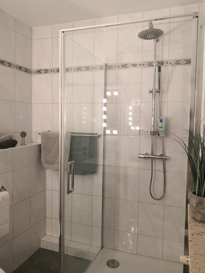 Ferienwohnung Fuer Grosse Familien Im Haus Akunak Büsum Buitenkant foto